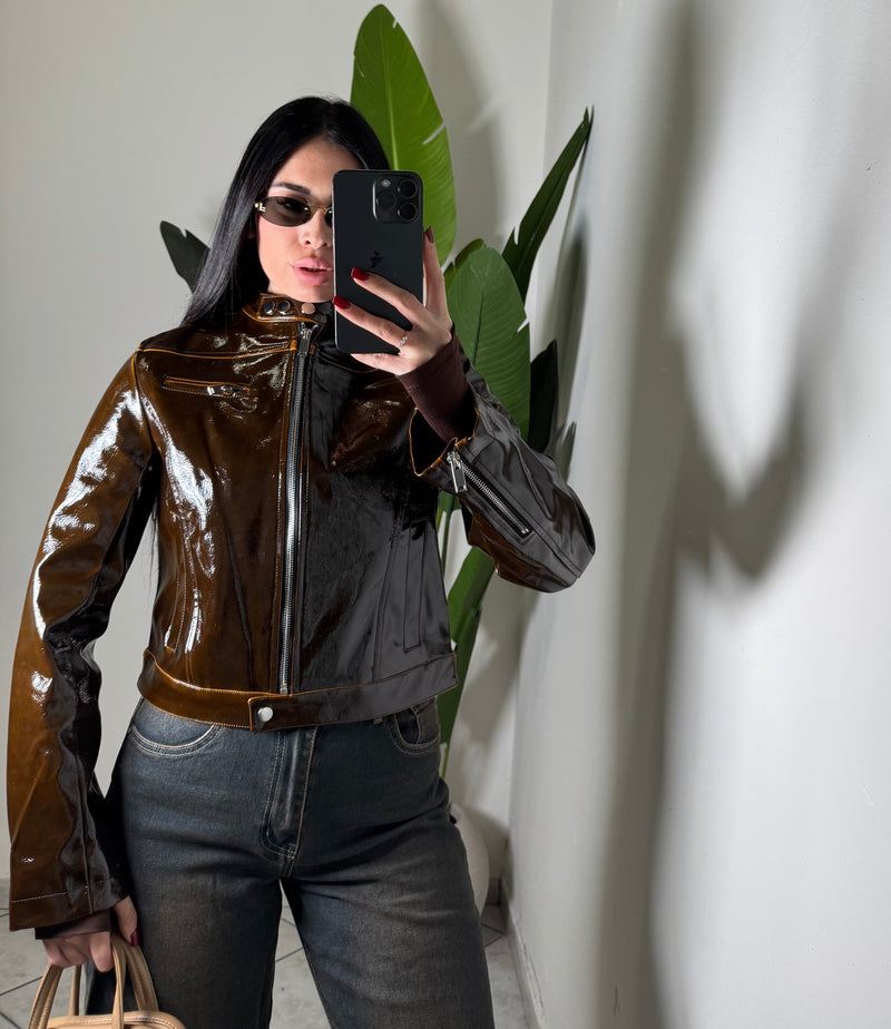 Chiodo marrone in vernice✨