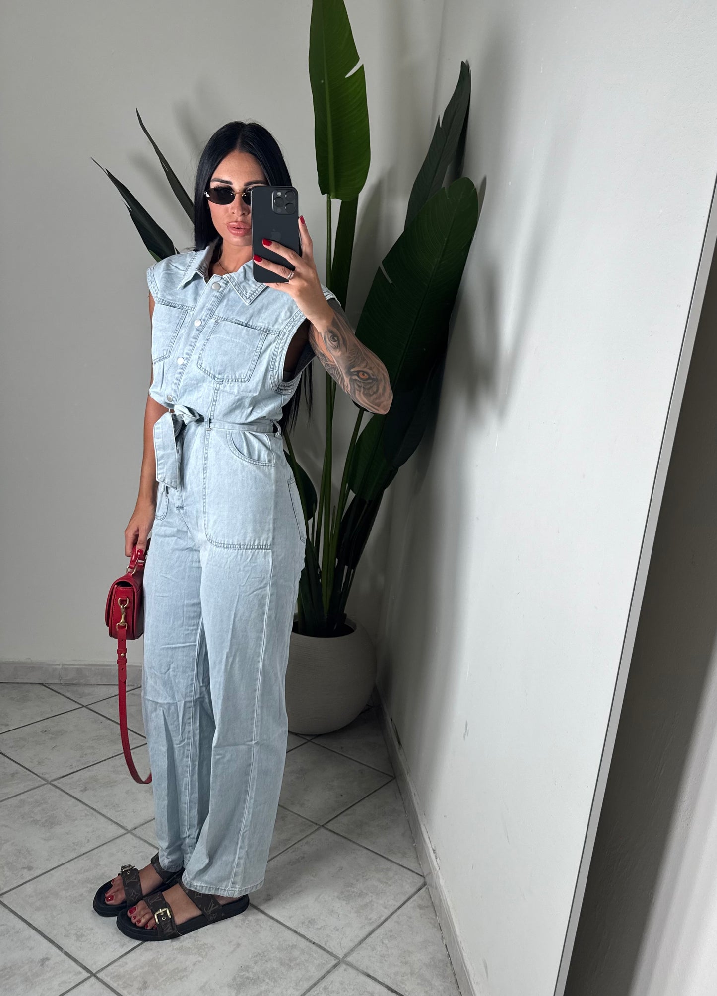 Jump in denim✨