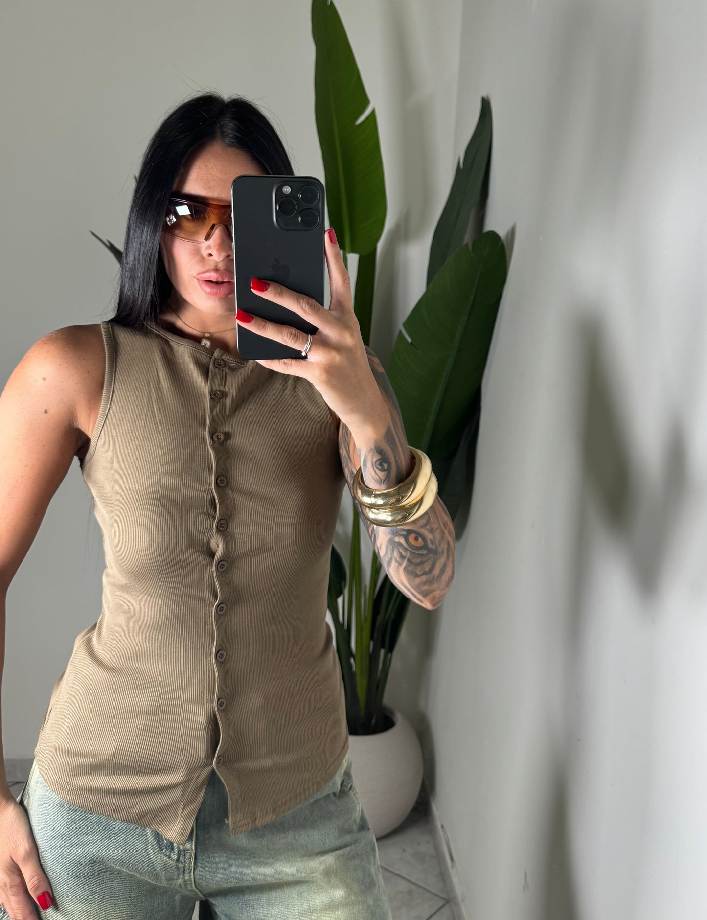 Canotta costine con bottoncini✨638