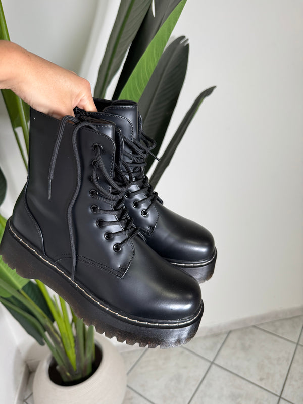 Anfibio black✨