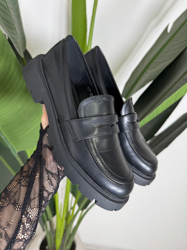 Mocassino nero ✨