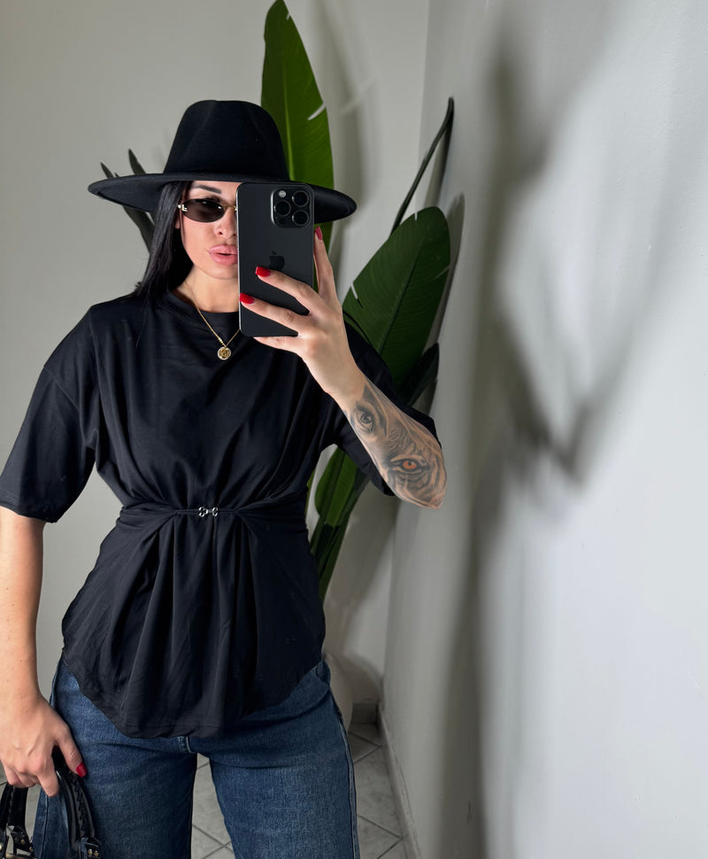 T-shirt con gancio✨