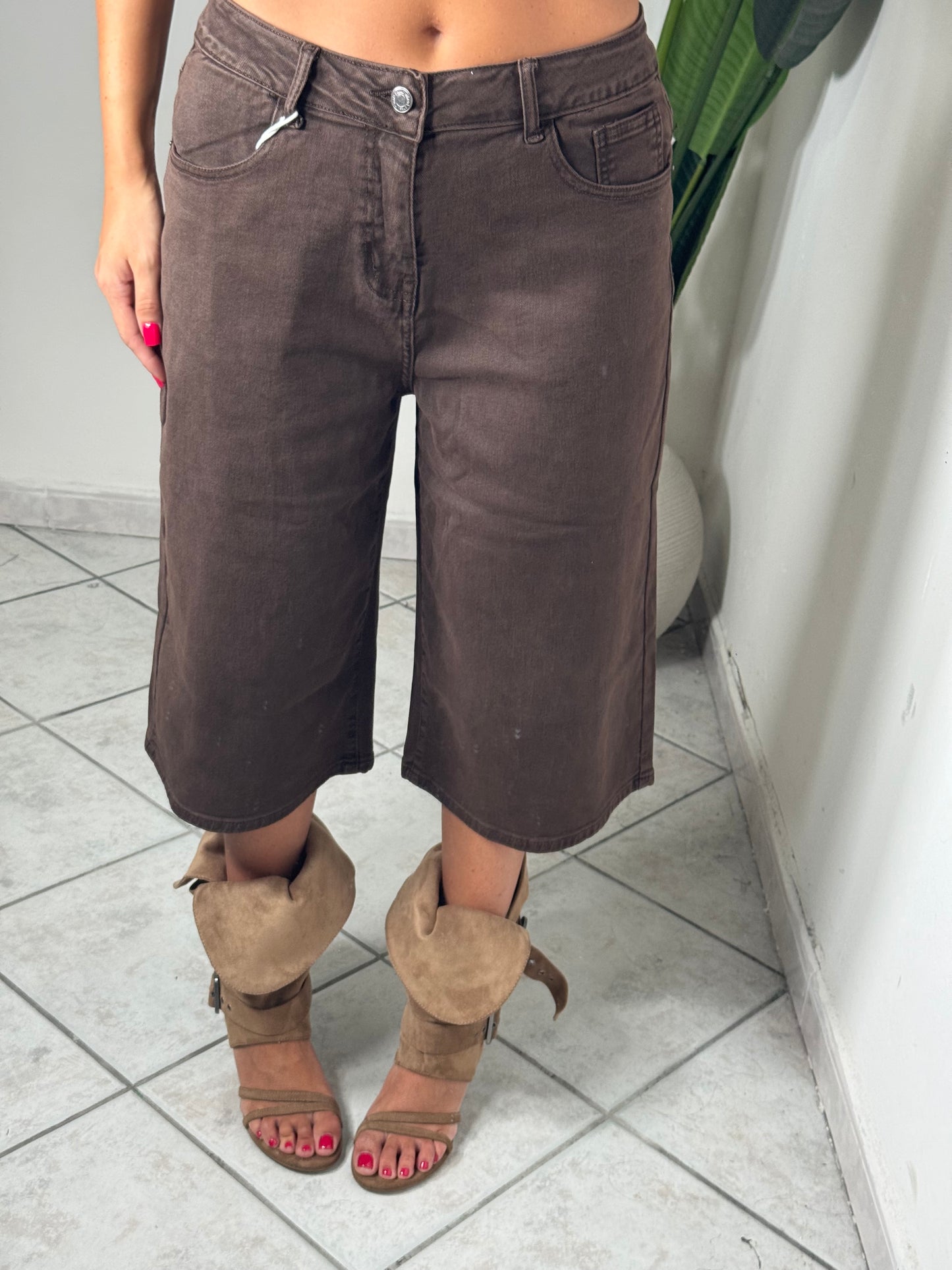 Maxi bermuda marrone✨