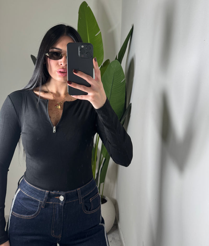 Magliettina zip✨