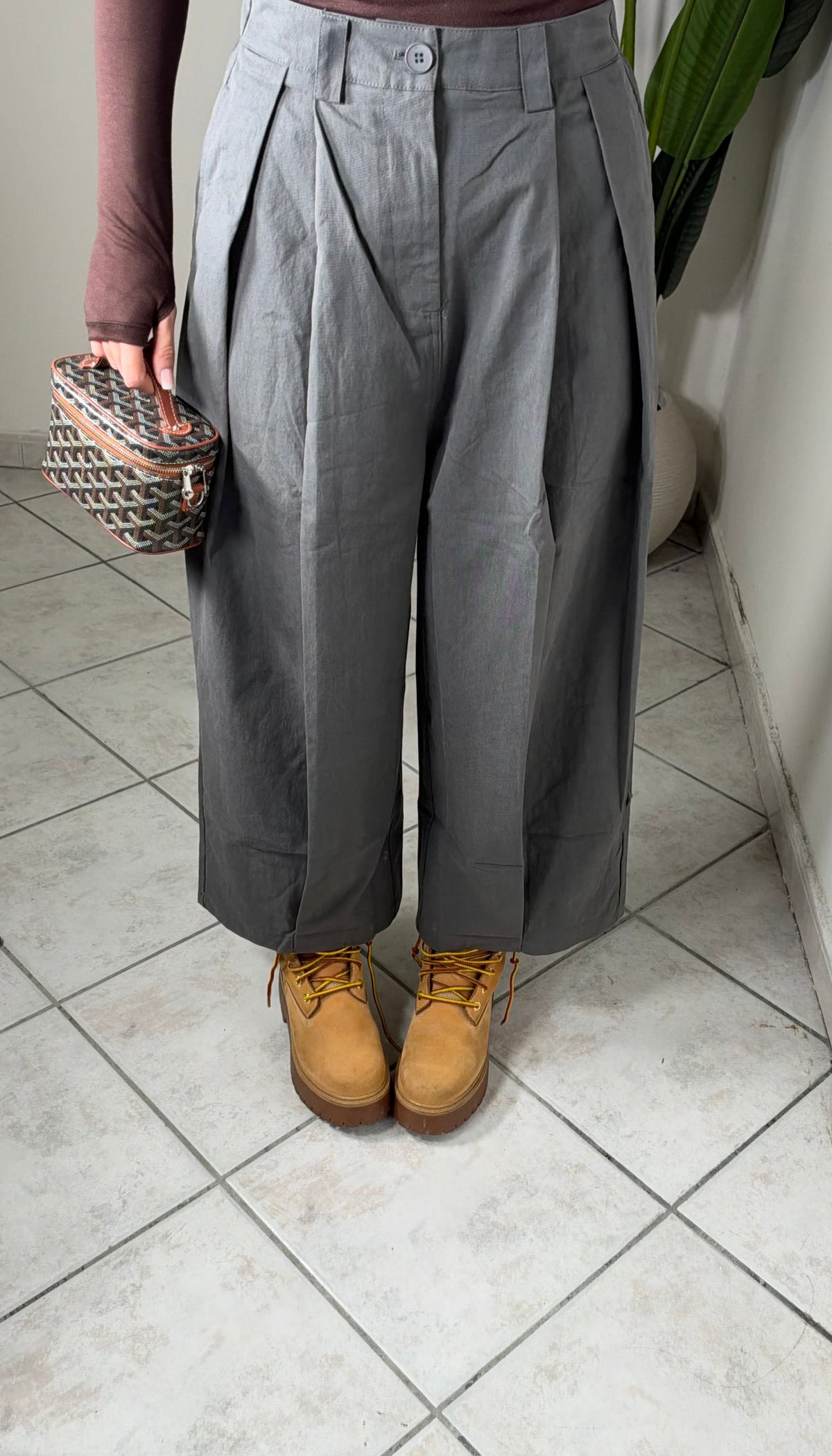 Pantalone gris✨