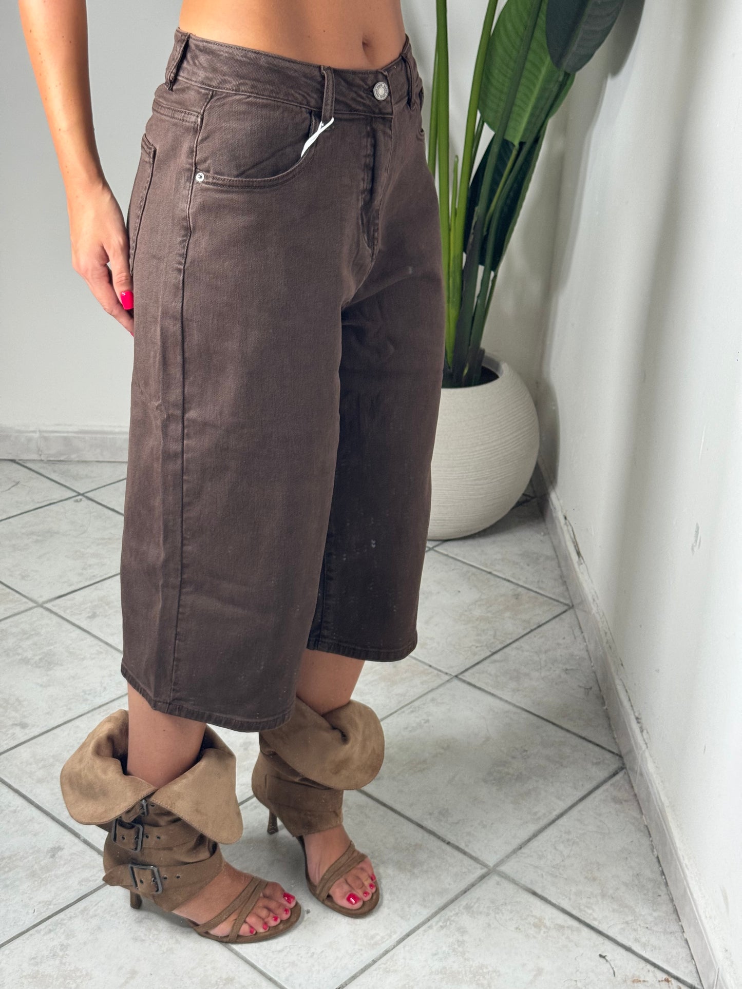 Maxi bermuda marrone✨
