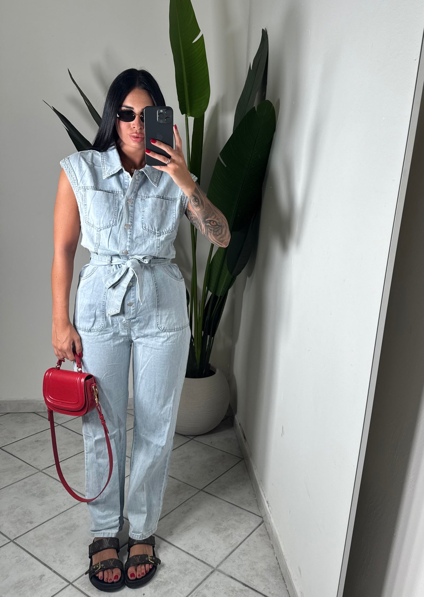 Jump in denim✨