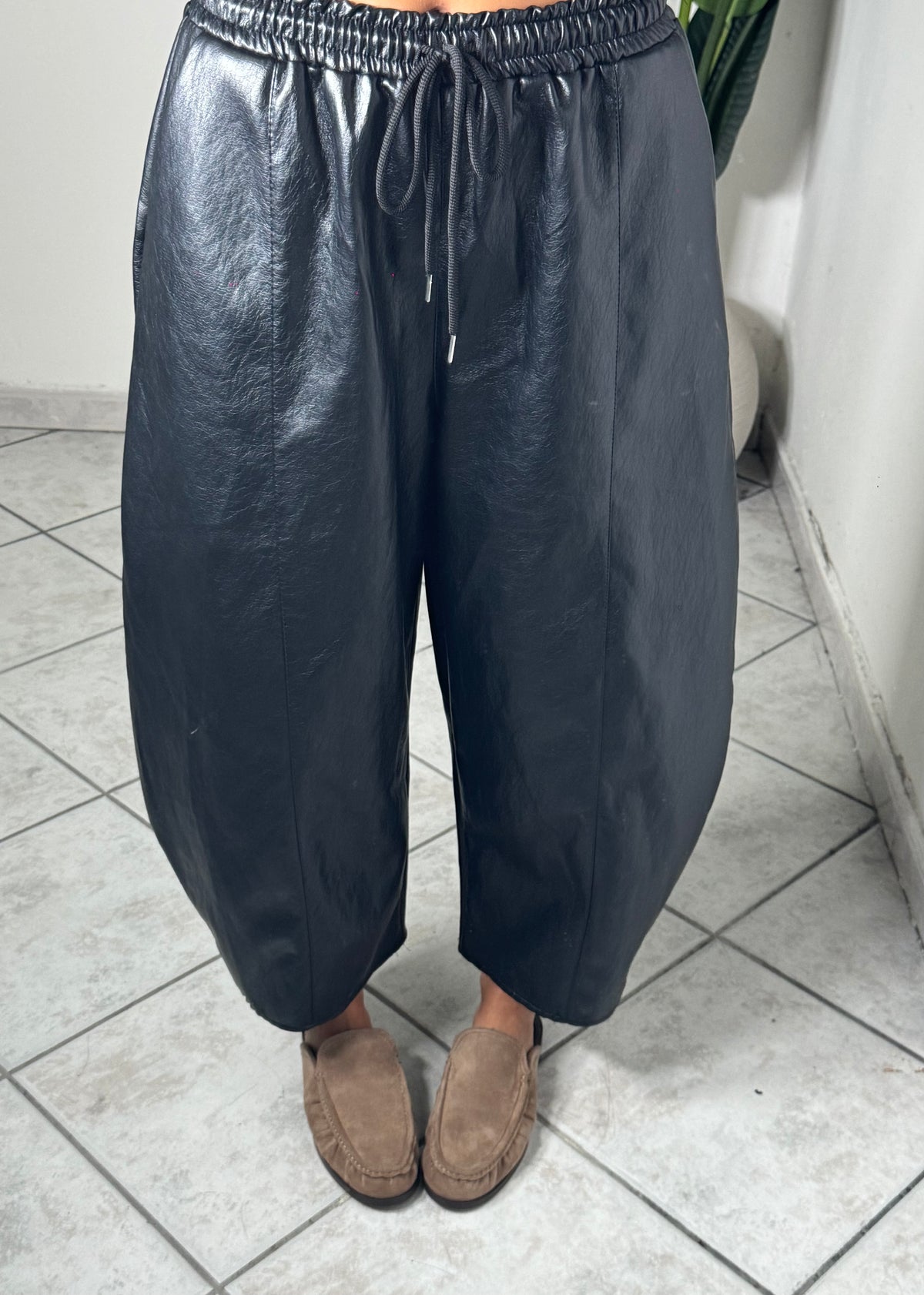 Maxi bermuda eco-pelle✨nero